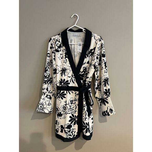 Abercrombie & Fitch Floral Hawaiian Wrap Top Dress Black Women's M Petite NWT - Picture 1 of 5
